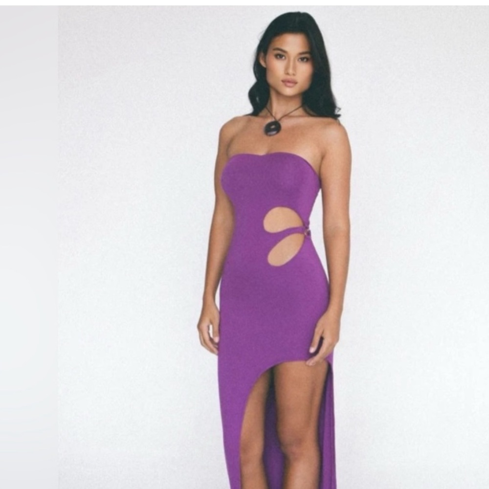 Indah Magenta Strapless Dress
